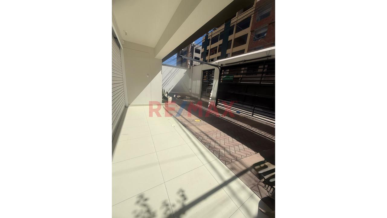 Edificio Corporativo En Estreno En Alquiler La Infraestructura Que Proyecta El Crecimiento De Su Organización. - 2