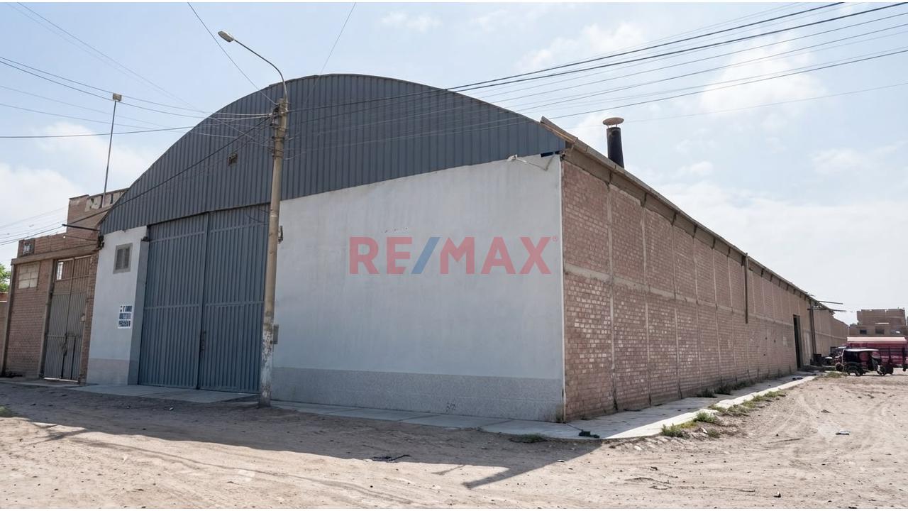 Almacen En Venta 400M2 En Urb. La Parada - 7