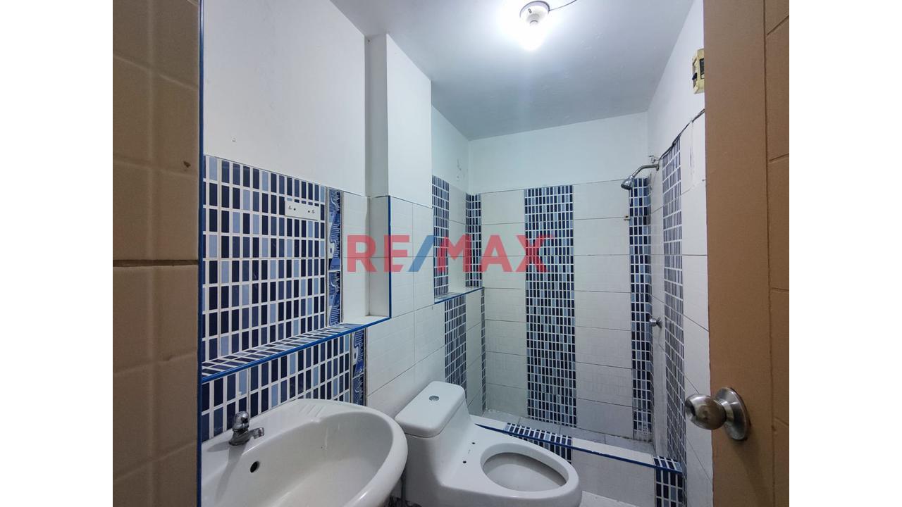 Venta De Inmueble En Ate | 2.º Y 3.Er Piso + Azotea | 5 Departamentos | Zona Vivienda Taller — foto 6