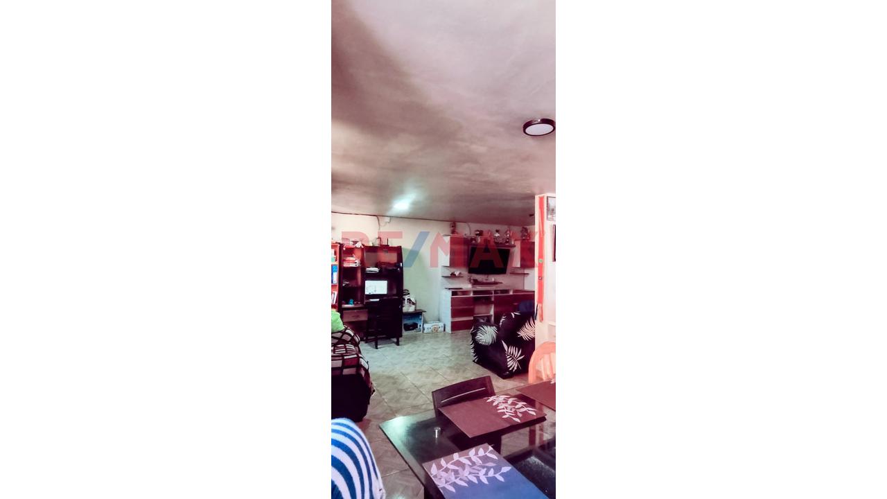 Casa En Venta De 2 Pisos Con Patio De 216 M² - 9