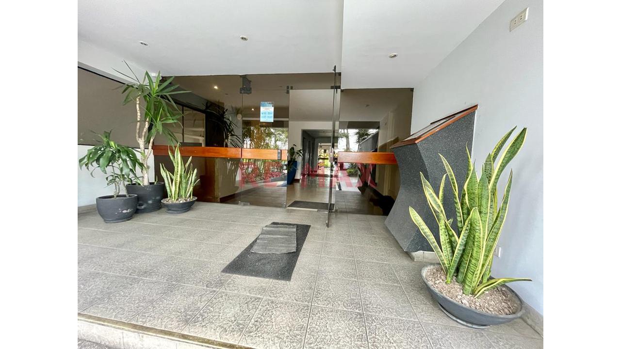 Alquilo Departamento Amoblado Miraflores — foto 3