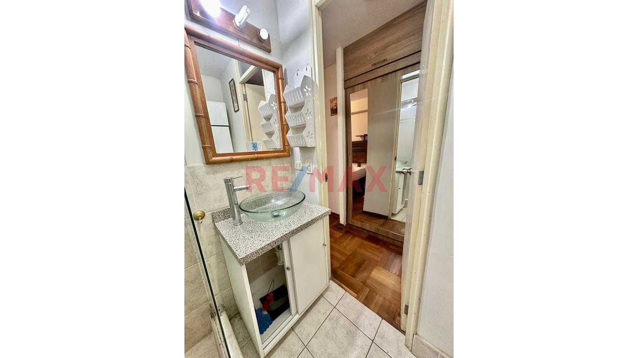 Alquilo Departamento Amoblado Miraflores — foto 8