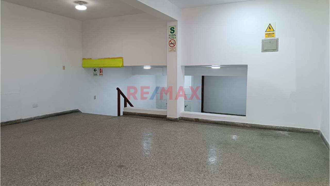 En Venta Local Comercial En Santa Patricia La Molina Ideal Para Oficinas O Negocios - 6