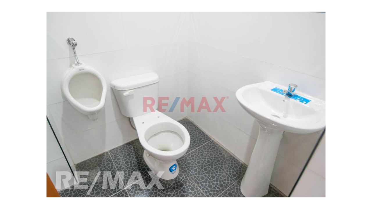 🏪 ¡Se Alquila Amplio Local Comercial En 2Do Piso  - Av. Mariategui - San Juan De Lurigancho! 🚀 - 8