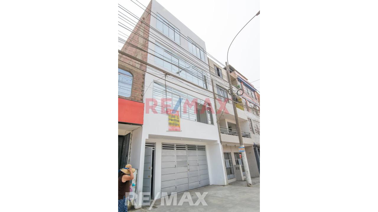 🏪 ¡Se Alquila Amplio Local Comercial En 2Do Piso  - Av. Mariategui - San Juan De Lurigancho! 🚀 - 5