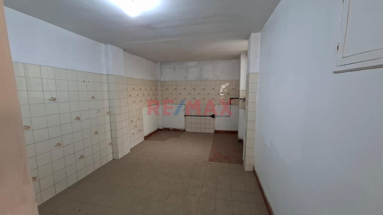 Alquilo Local Comercial 1, 2 Pisos + Azotea En La Av. Chimpu Ocllo - Carabayllo — foto 8