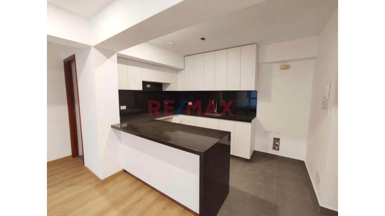 Venta De Moderno Departamento  En Chacarilla Del Estanque — foto 4
