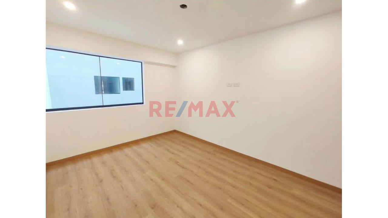 Venta De Moderno Departamento  En Chacarilla Del Estanque — foto 5