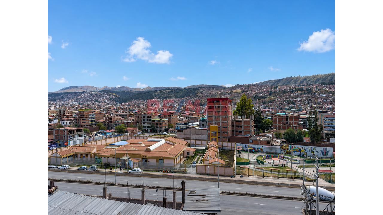 🏡✨ ¡Invierte Hoy En Una Propiedad Con Gran Potencial De Valorización Y Múltiples Posibilidades De Rentabilidad! - 2