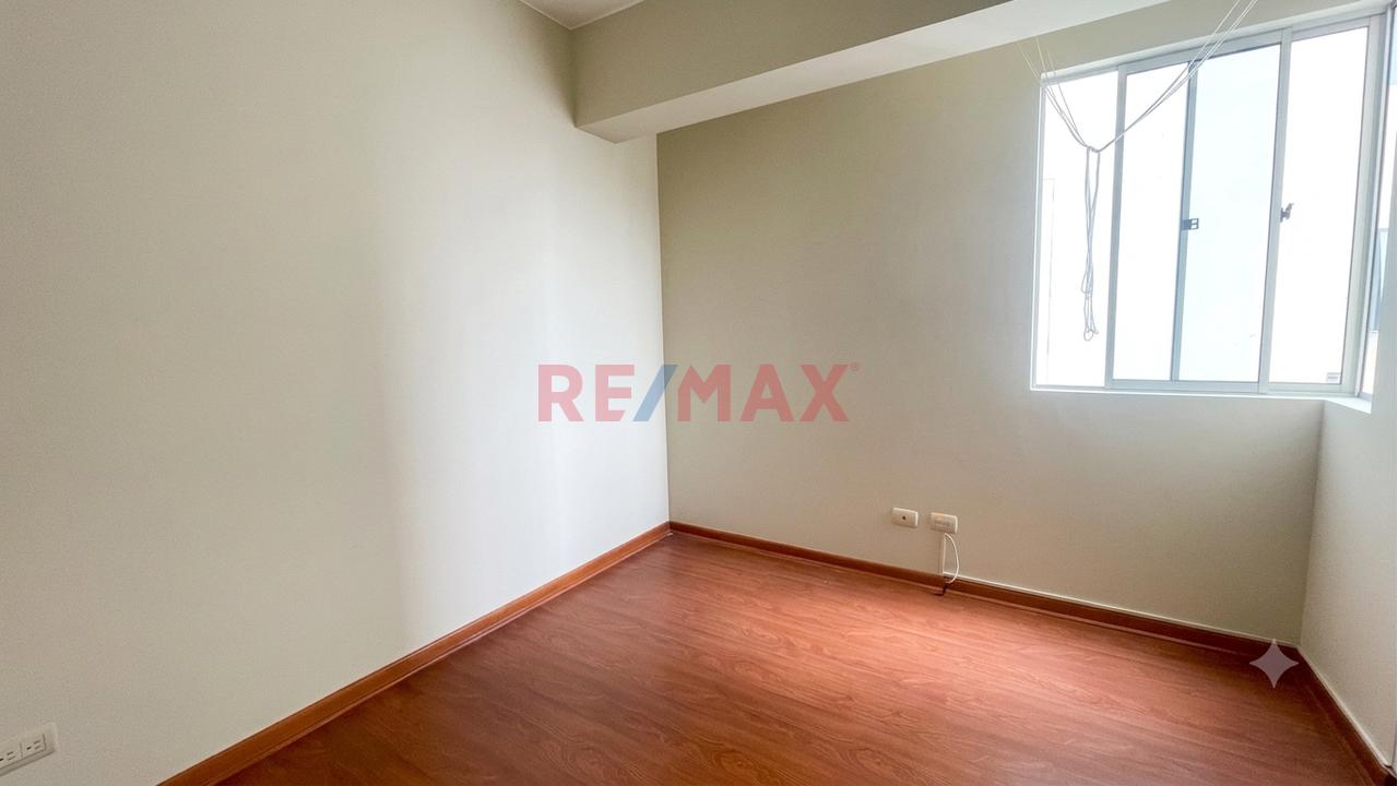 🏡 Vive En La Av. Antonio Miró Quesada: Amplitud, Privacidad Y Una Ubicación Que Lo Tiene Todo. — foto 10