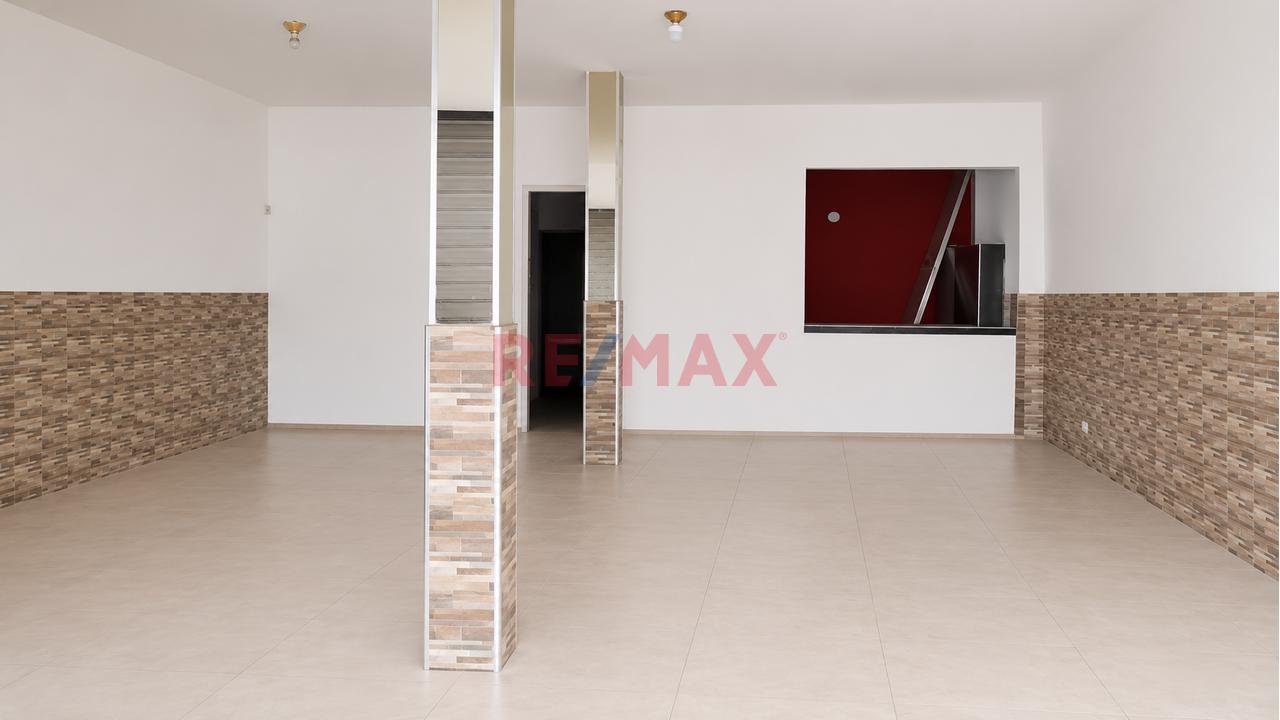 Local Comercial De 75 M² En Urb. Ignacio Merino - 1.ª Etapa, Ubicado Sobre Avenida Principal Y Cerca A Inkafarma. - 2