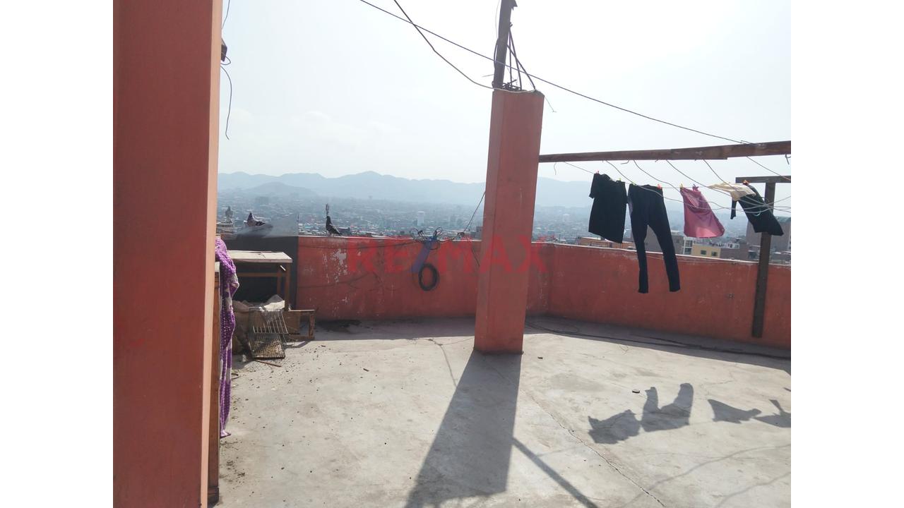 Vendo Hotel De Cuatro Pisos + Tienda Comercial En Primer Piso- Comas - 6