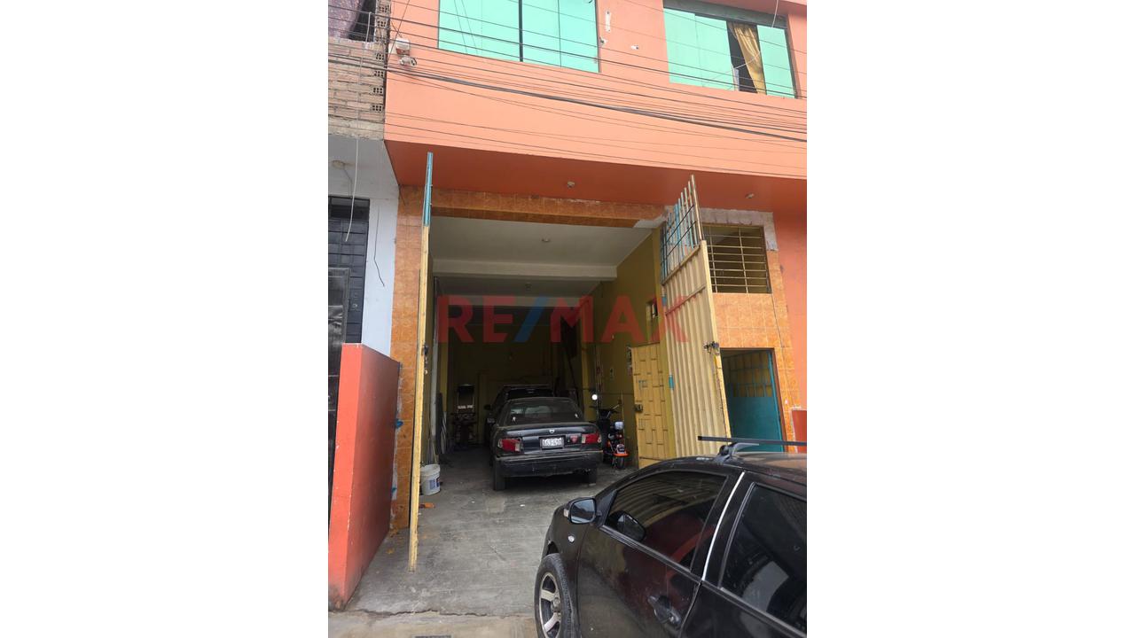 Vendo Hotel De Cuatro Pisos + Tienda Comercial En Primer Piso- Comas - 10