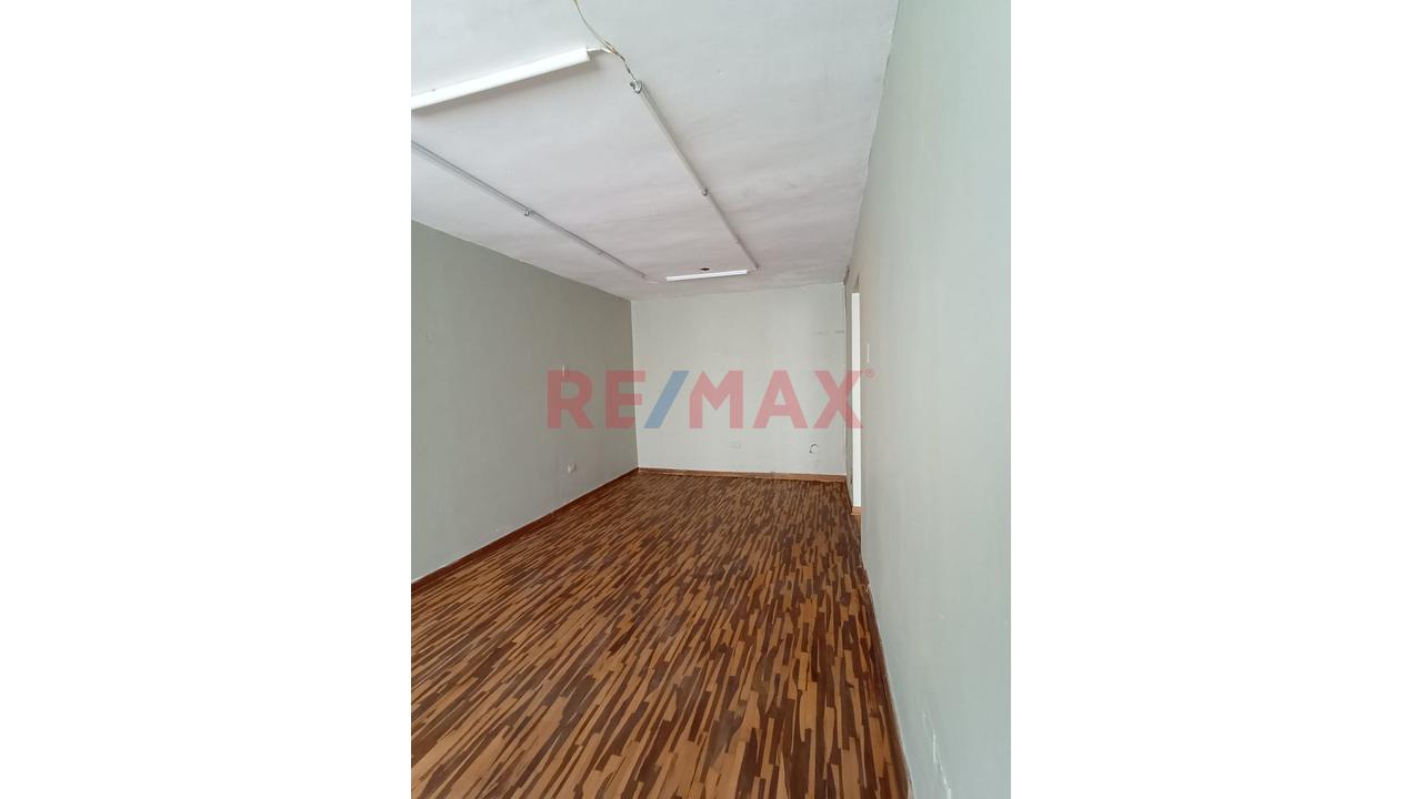 Se Alquila Oficina - Zona Comercial - Salamanca - 8