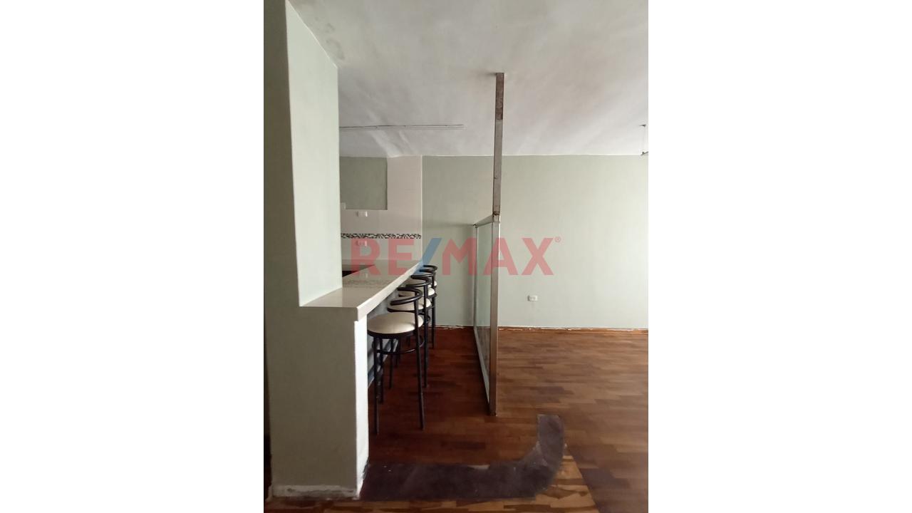 Se Alquila Oficina - Zona Comercial - Salamanca - 12