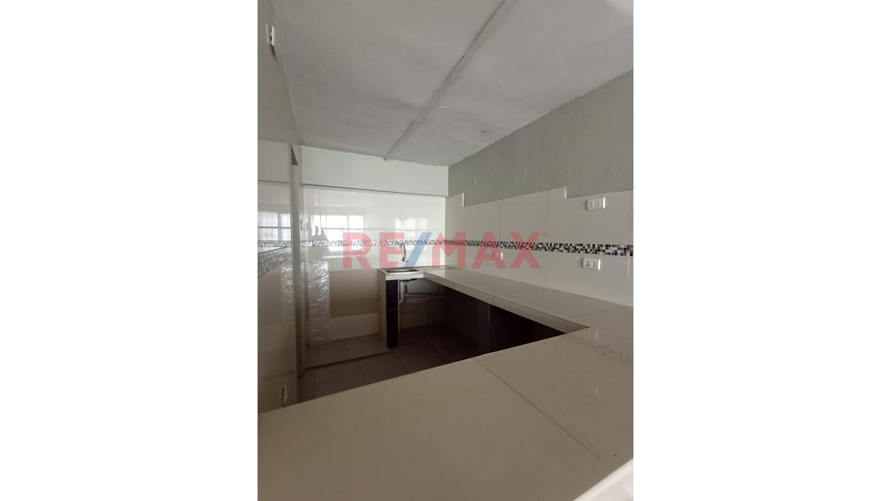 Se Alquila Oficina - Zona Comercial - Salamanca - 15