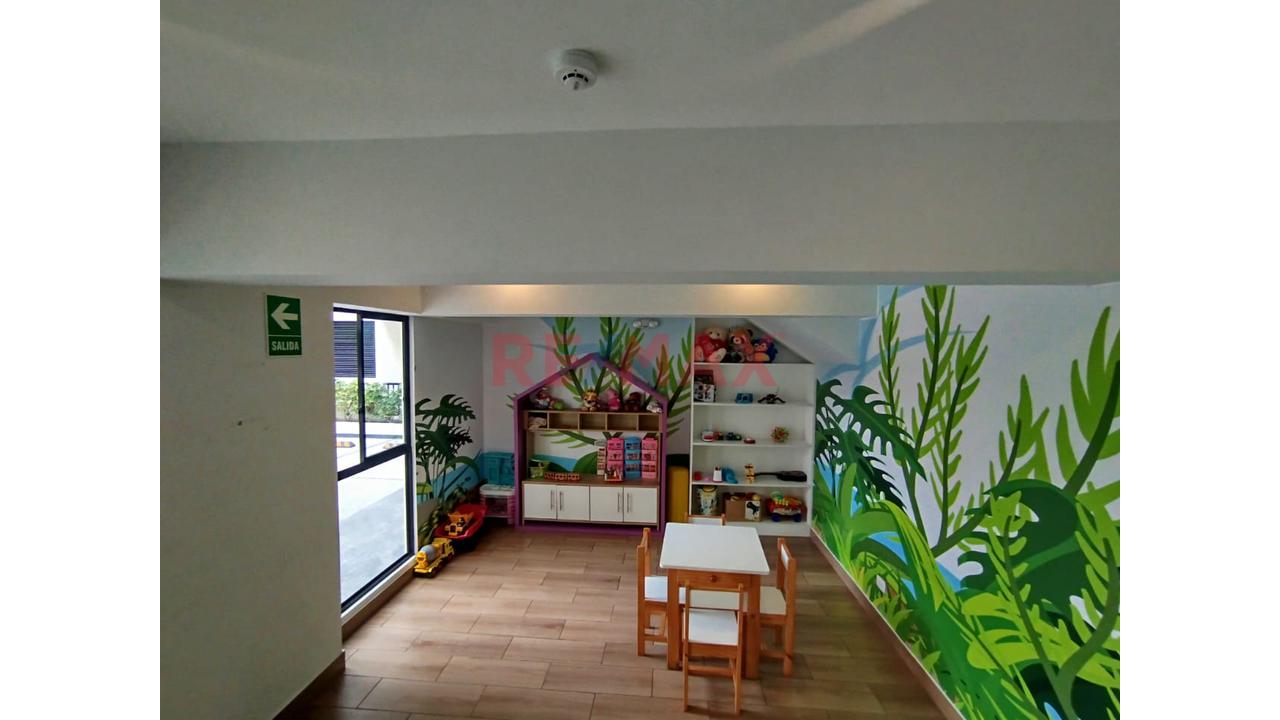 Vive Bonito!! Compra Depa Exclusivo Y Como Nuevo  En Chorrillos  Con  Areas Comunes Y Piscina — foto 8