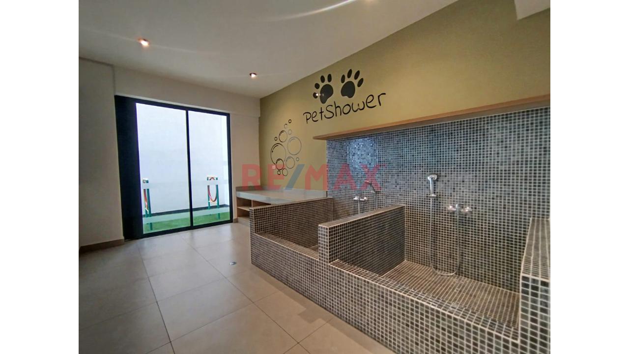 Vive Bonito!! Compra Depa Exclusivo Y Como Nuevo  En Chorrillos  Con  Areas Comunes Y Piscina — foto 11