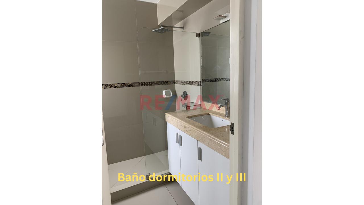 Venta De Amplio Departamento En Miraflores — foto 8
