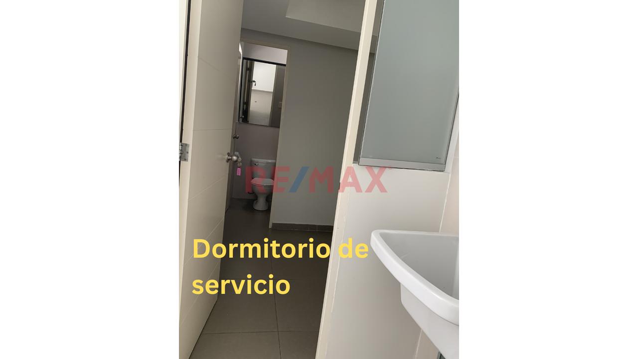 Venta De Amplio Departamento En Miraflores — foto 14