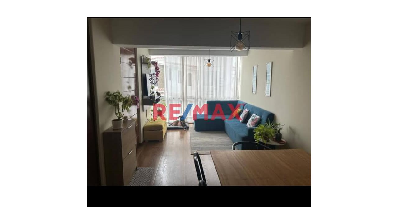 Vendo Departamento Frente A Parque