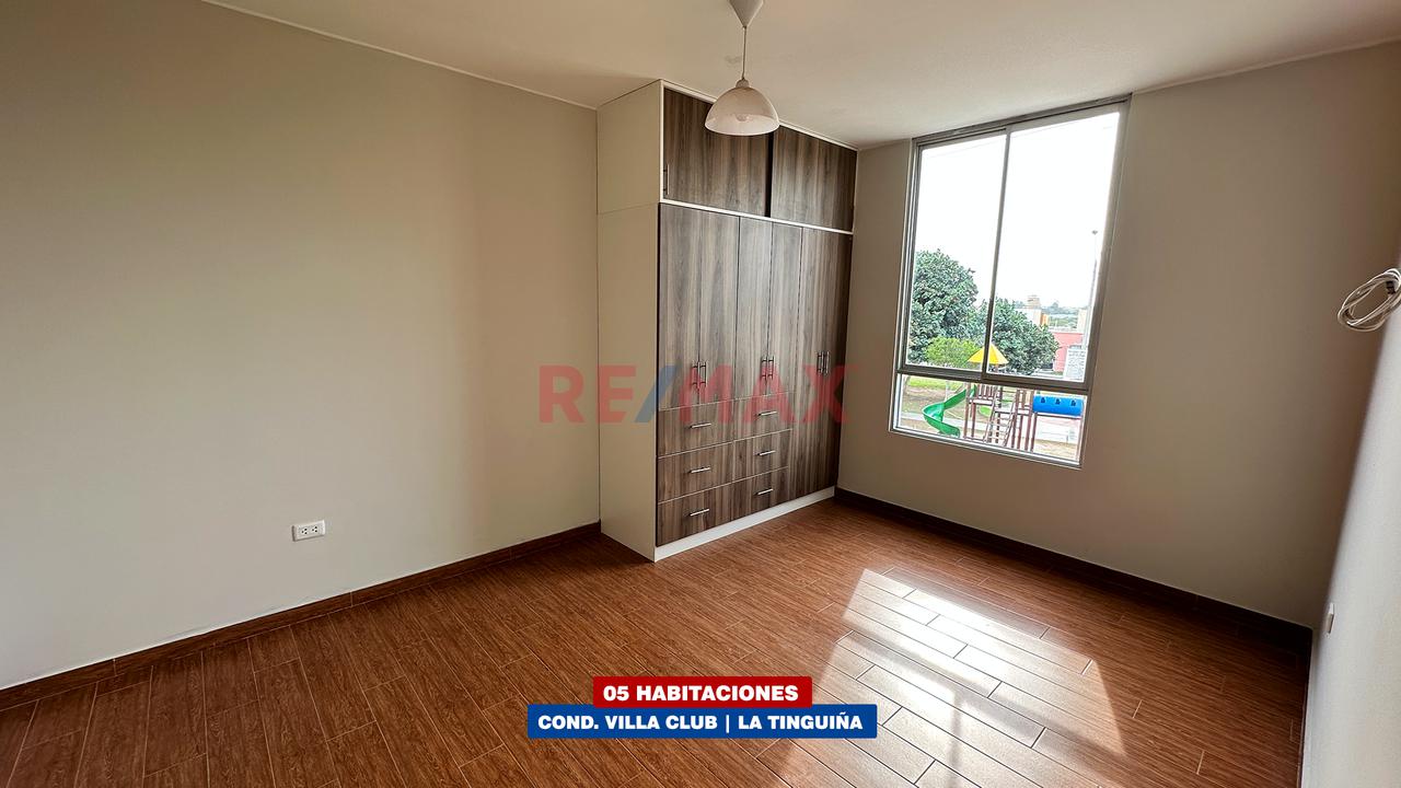 Casa En Esquina Frente A Parque | Condominio Villa Club | La Tinguiña, Ica - 10