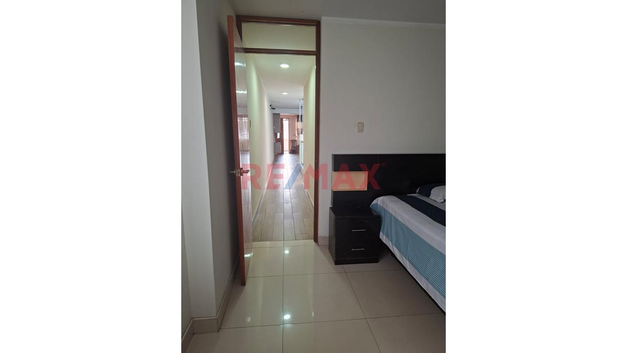 Venta De Departamento Semi Amoblado Cerca Del Hospital Sergio Bernales  Collique — foto 10