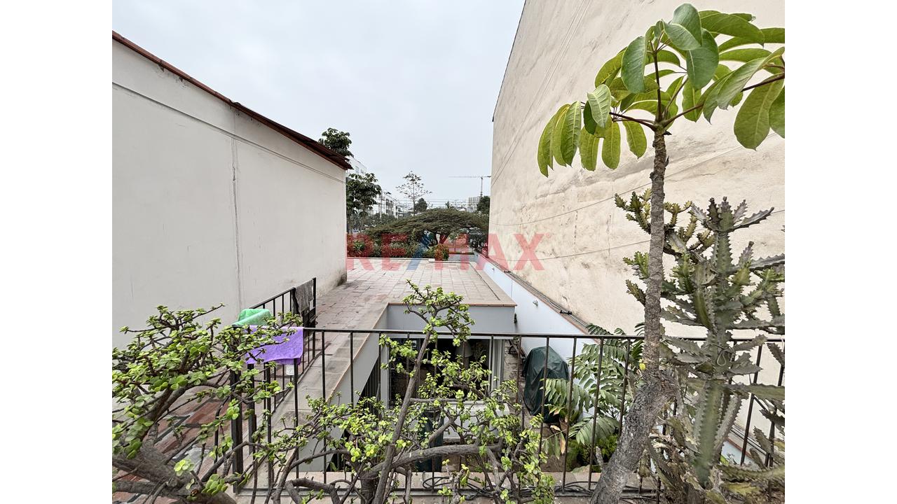 Oportunidad De Inversión: Terreno Para Proyecto Inmobiliario En San Isidro Ubicación Estratégica: Av. Gálvez Barrenechea, San Isidro.Precio No Negociable - 14