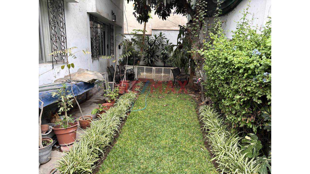 Oportunidad De Inversión: Terreno Para Proyecto Inmobiliario En San Isidro Ubicación Estratégica: Av. Gálvez Barrenechea, San Isidro.Precio No Negociable - 11