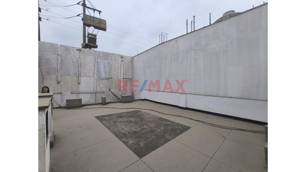 Vendo Estratégico Local Comercial De 123 M² En Av. San Martín: Alta Exposición — foto 6