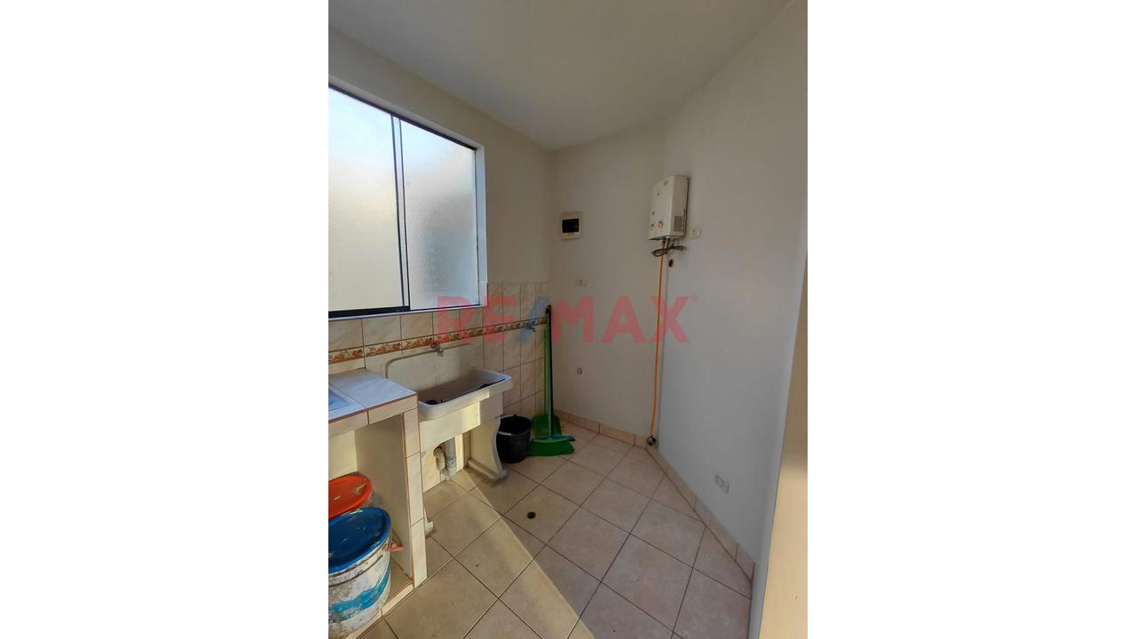Venta Departamento 2Hab - La Molina-3Er Piso - 3