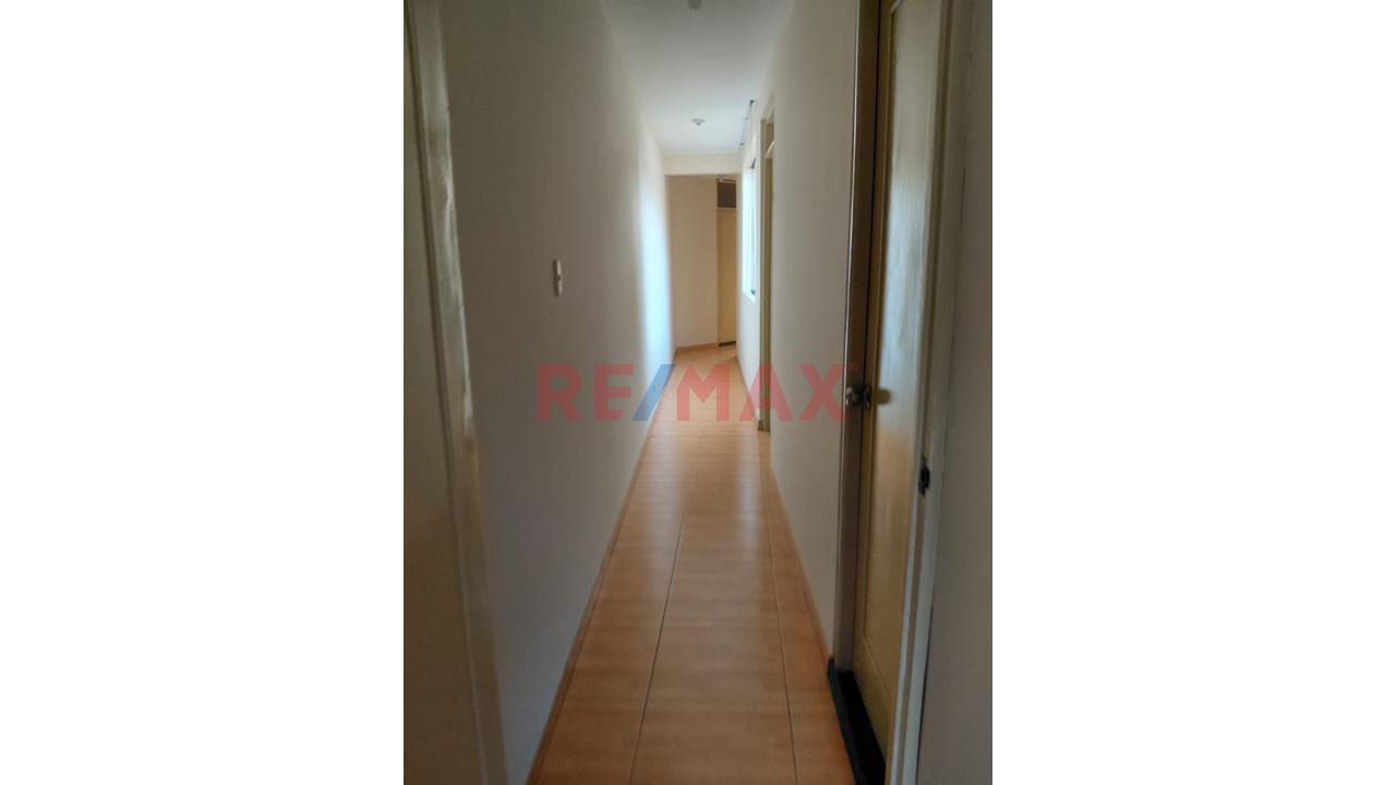 Venta Departamento 2Hab - La Molina-3Er Piso - 14