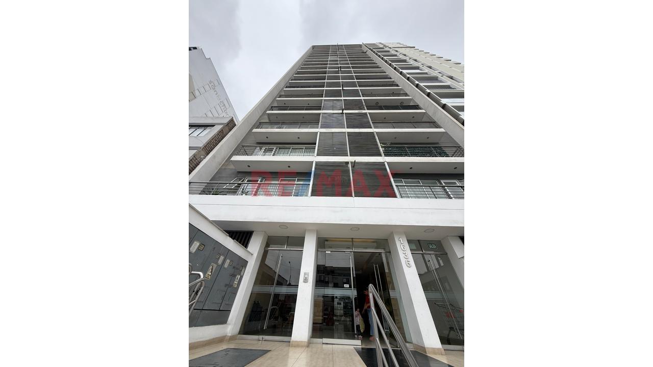 🏡 ¡Amplio Departamento De 3 Habitaciones En Venta En Pueblo Libre!