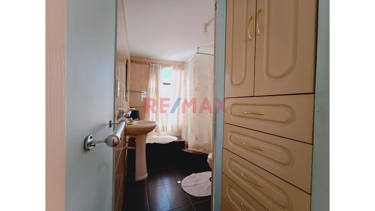 Se Alquila Casa Para Empresas A Una Cuadra De La Plaza Principal De Congata — foto 8