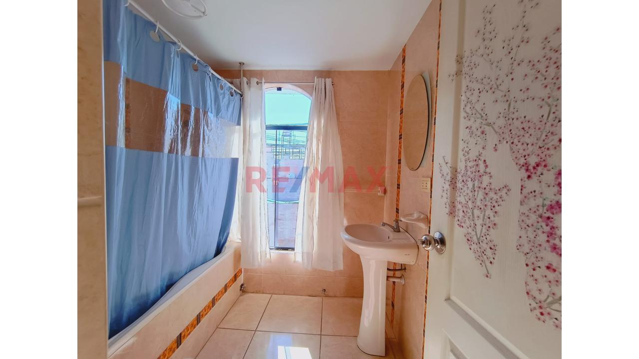 Se Alquila Casa Para Empresas A Una Cuadra De La Plaza Principal De Congata — foto 7