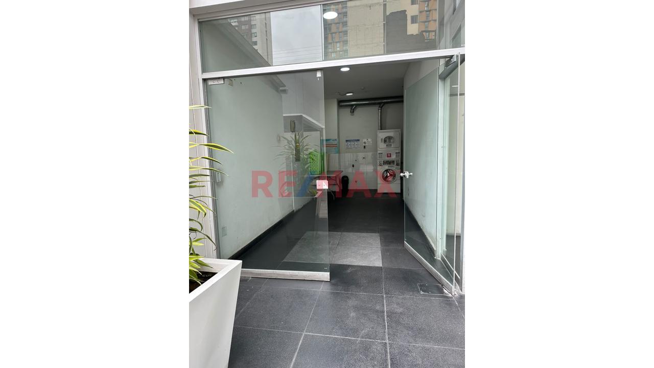 Lindo Departamento De Dos Habitaciones + Cochera En Alquiler En Lince — foto 6