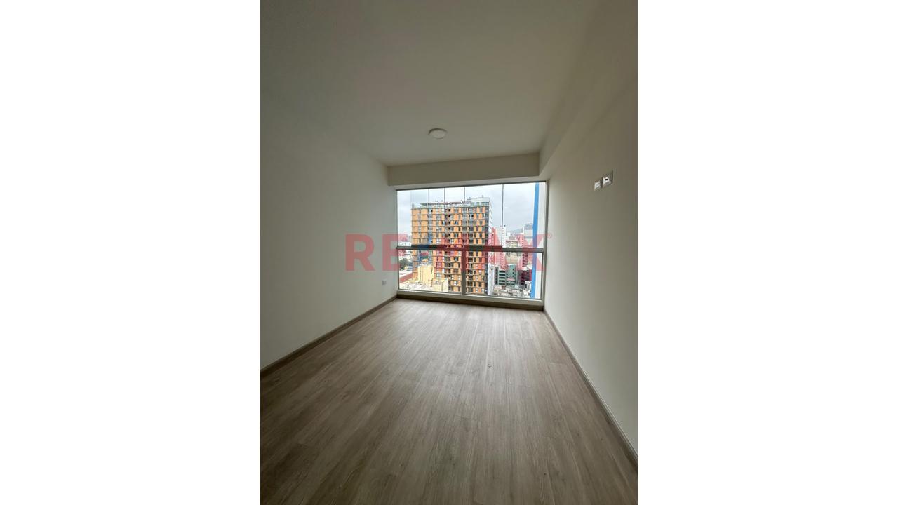 Lindo Departamento De Dos Habitaciones + Cochera En Alquiler En Lince — foto 15