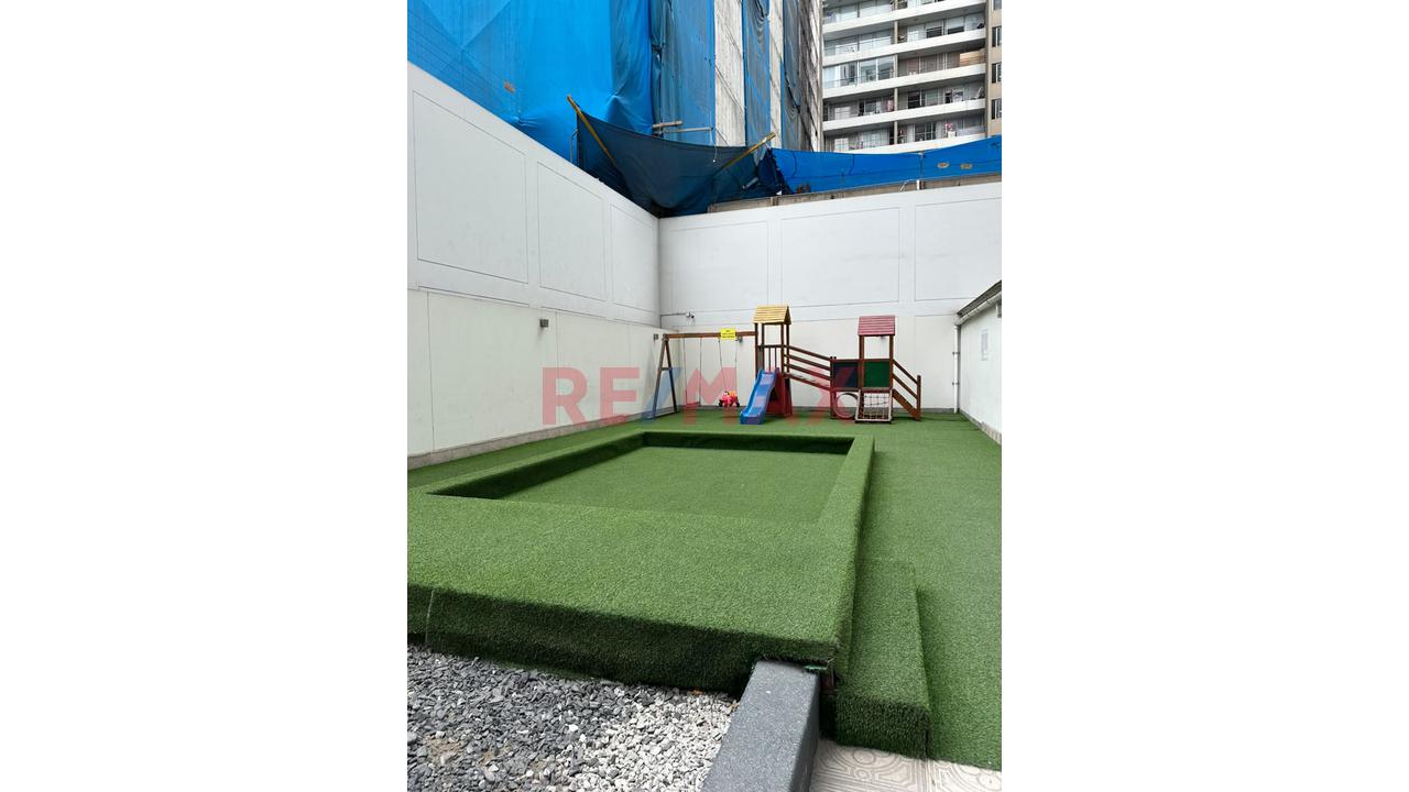 Lindo Departamento De Dos Habitaciones + Cochera En Alquiler En Lince — foto 8
