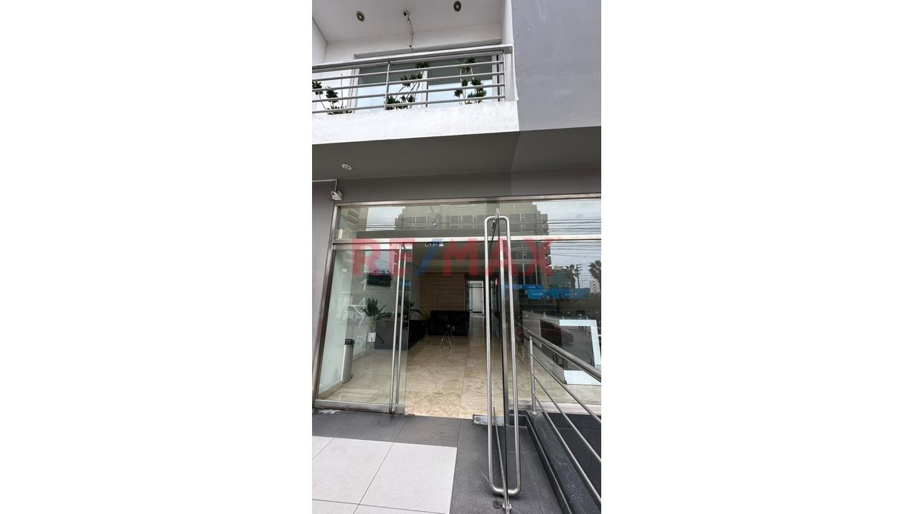 Lindo Departamento De Dos Habitaciones + Cochera En Alquiler En Lince — foto 4