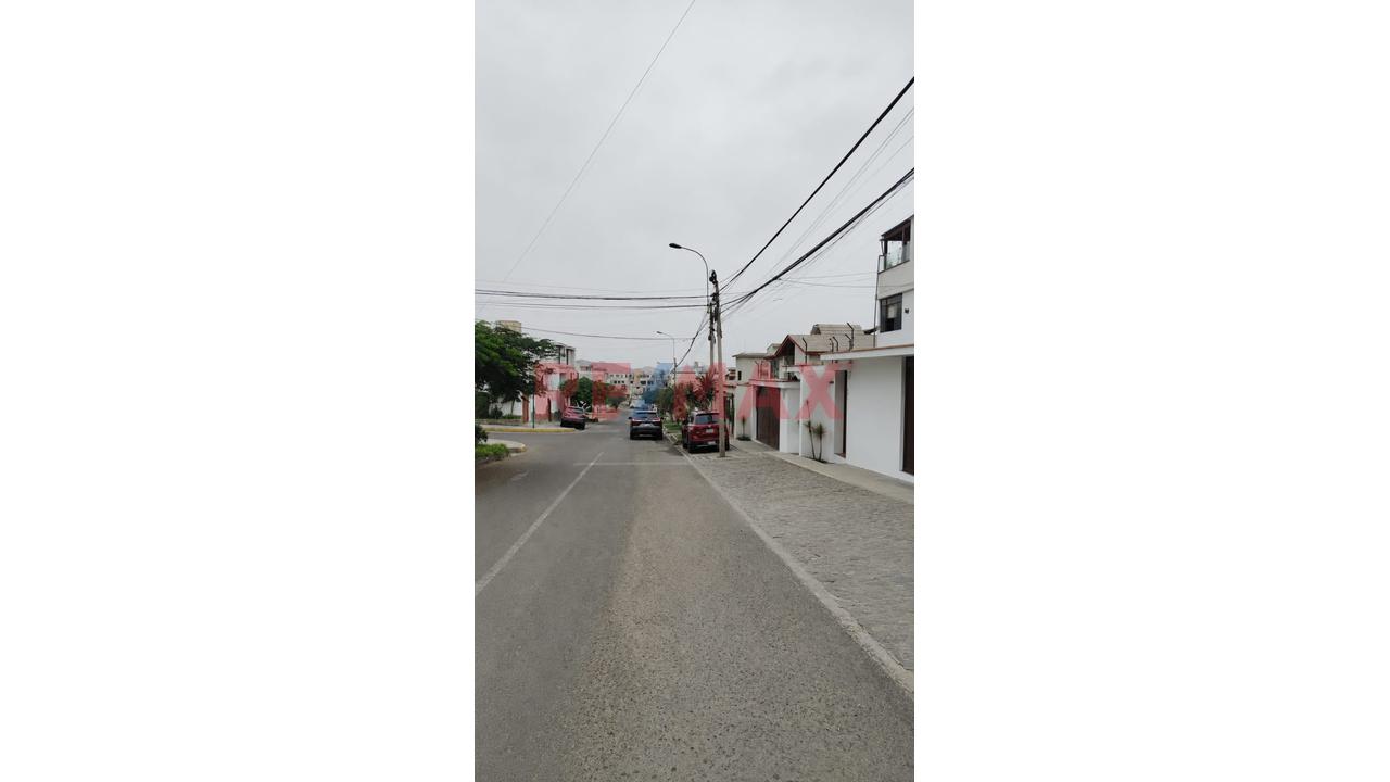 Terreno En Venta En Urbanizacion Las Lomas De La Molina - 4