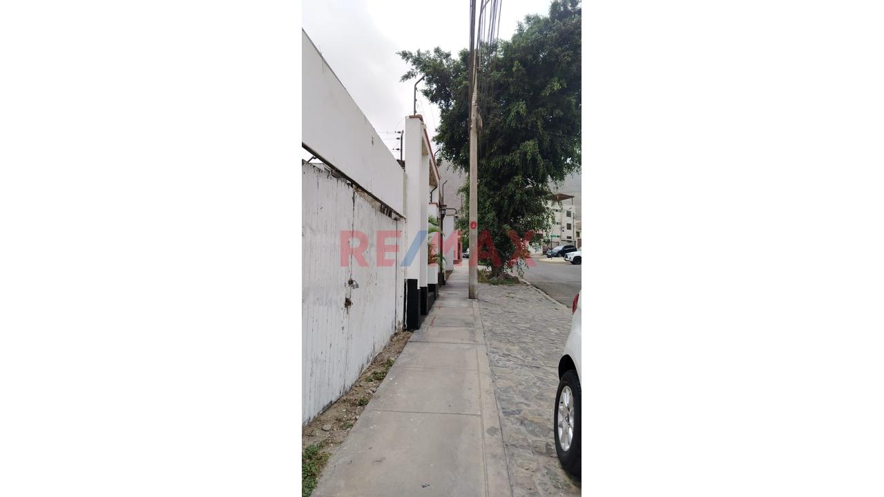 Terreno En Venta En Urbanizacion Las Lomas De La Molina - 8