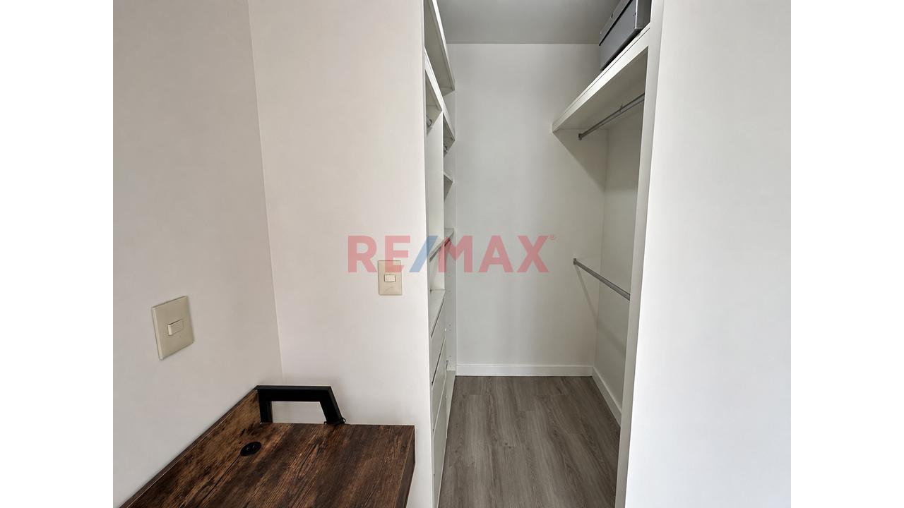 Alquiler San Isidro Semi Amoblado Piso 3 Balcon Int. — foto 6