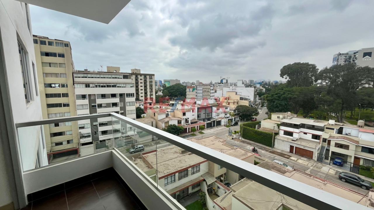 Departamento 3 Dormitorios Con Vista Al Parque – Surco — foto 10