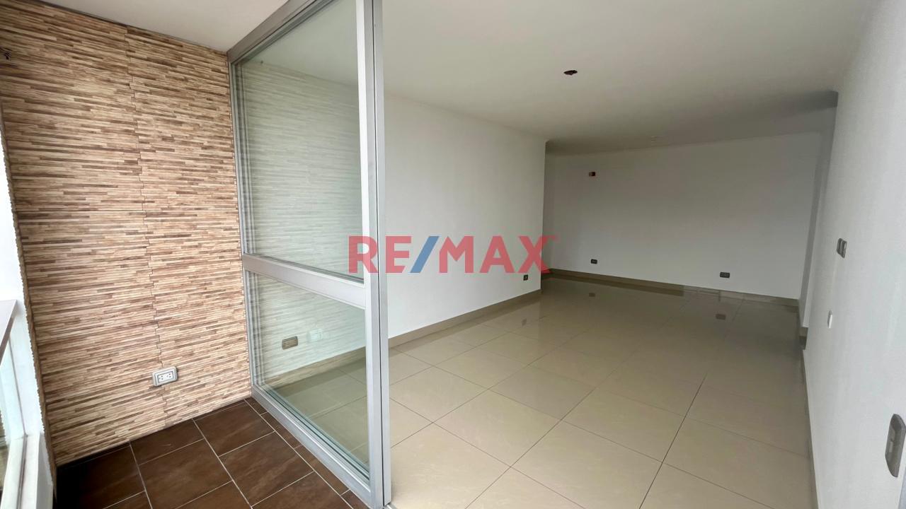 Departamento 3 Dormitorios Con Vista Al Parque –  Surco