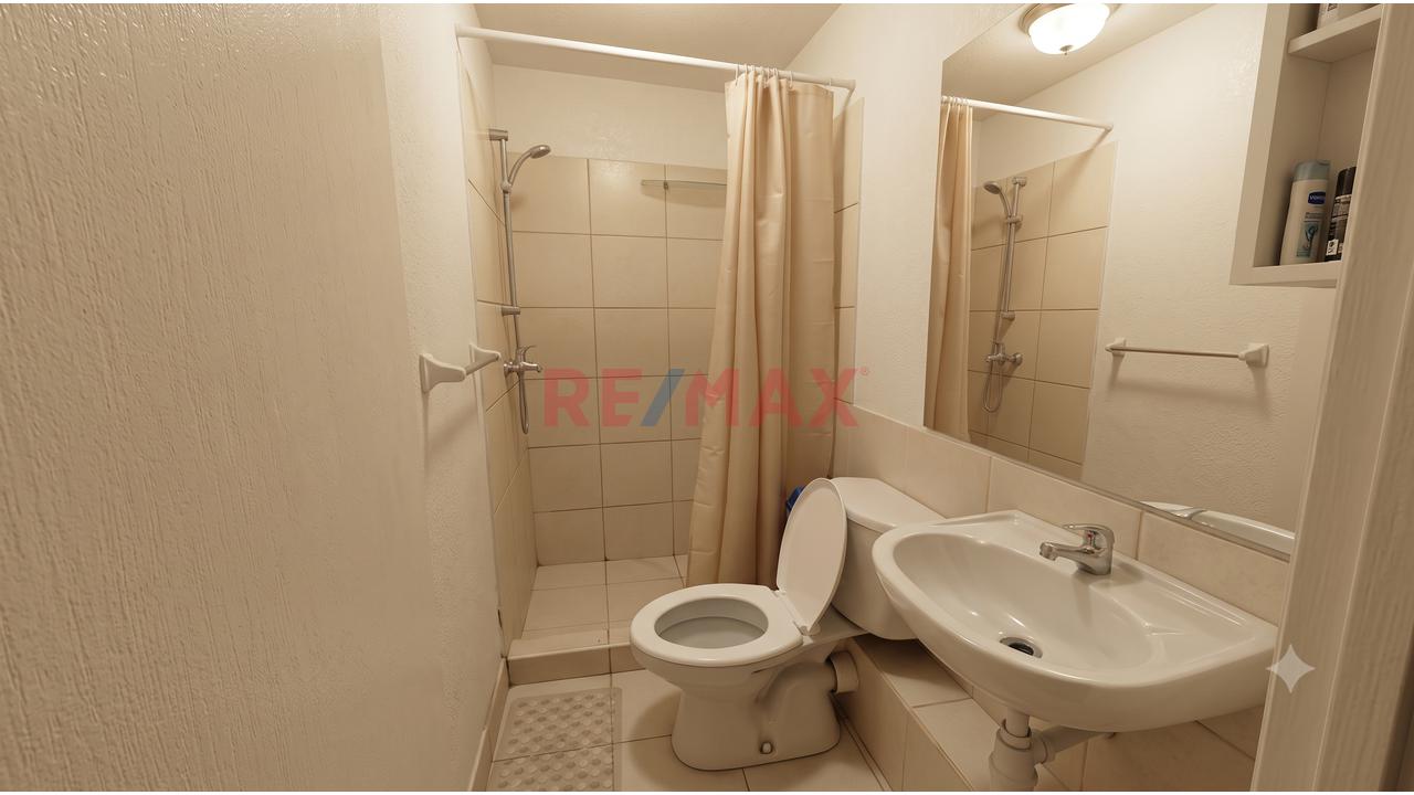 Departamento de 3 dormitorios y 2 baños ubicado en Veintiseis De Octubre Departamento de 3 dormitorios y 2 baños ubicado en Veintiseis De Octubre