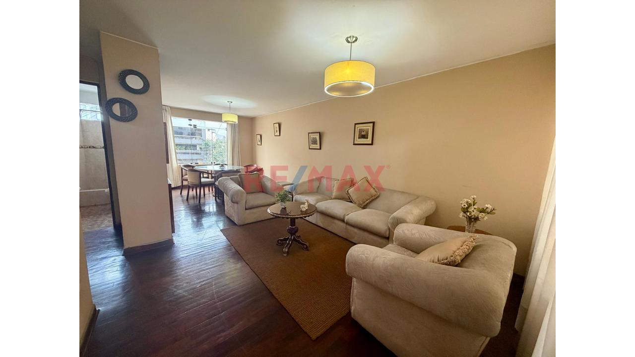 Venta Departamento Flat 94.28 M2 Tercer Piso Juan Diego De Dia - Surco — foto 2