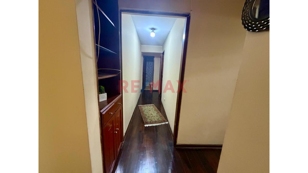 Venta Departamento Flat 94.28 M2 Tercer Piso Juan Diego De Dia - Surco — foto 5