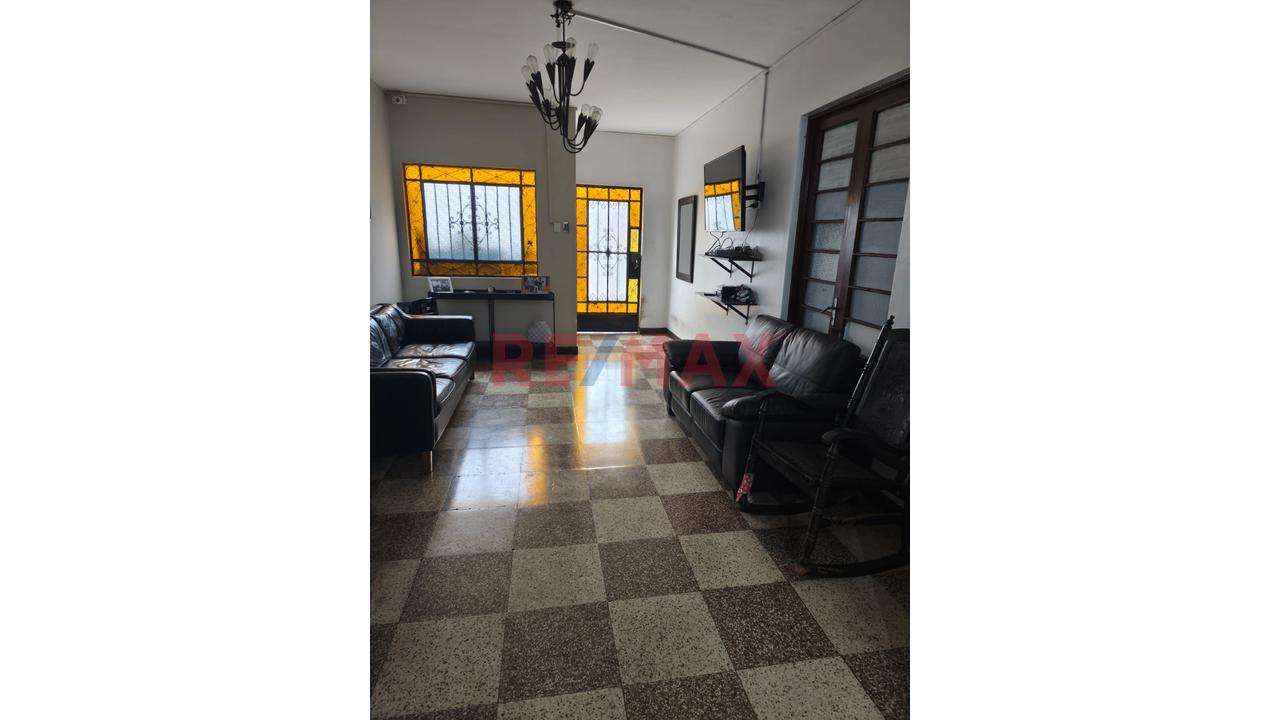 🔥 Casa En Venta En Zona Estratégica De Pueblo Libre - 2