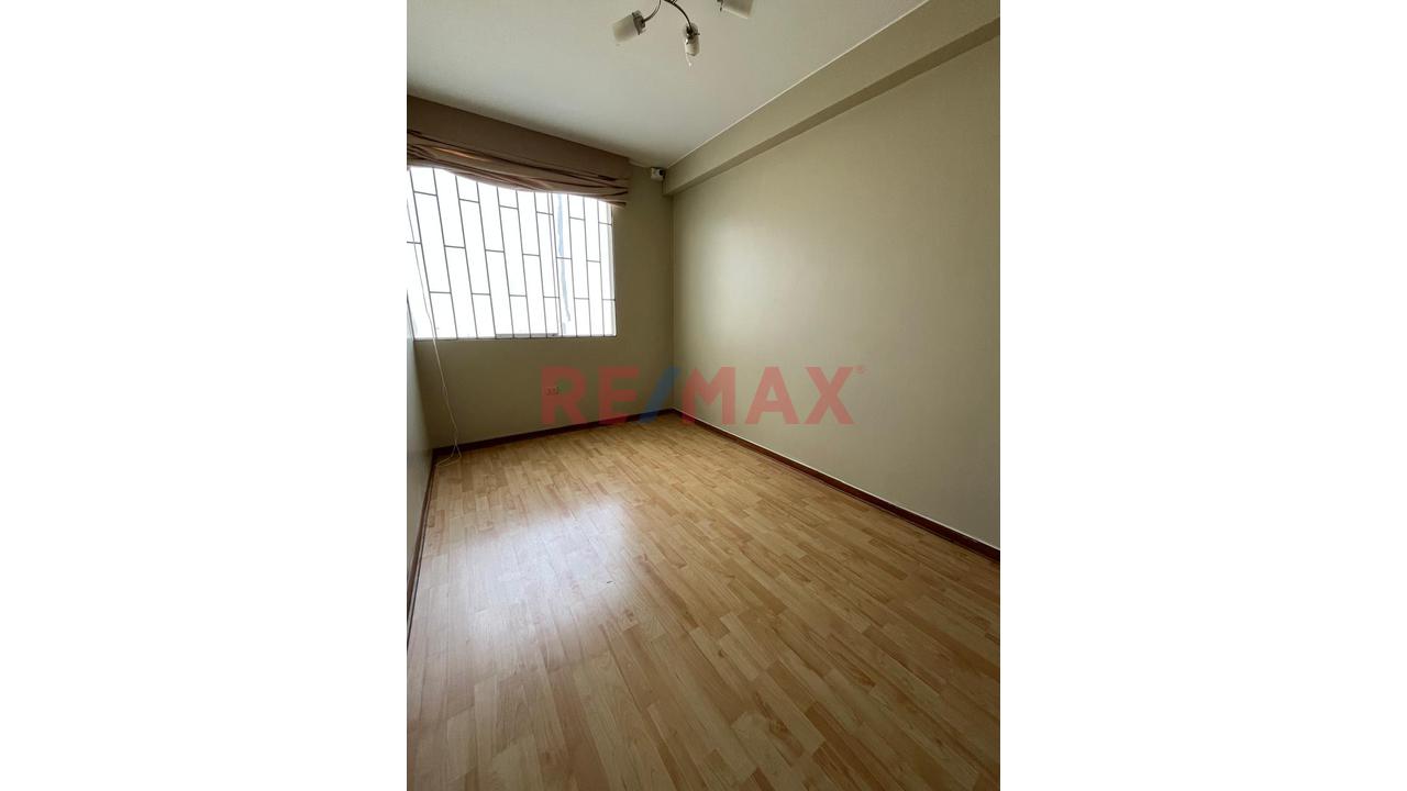 Departamento En Venta - 3