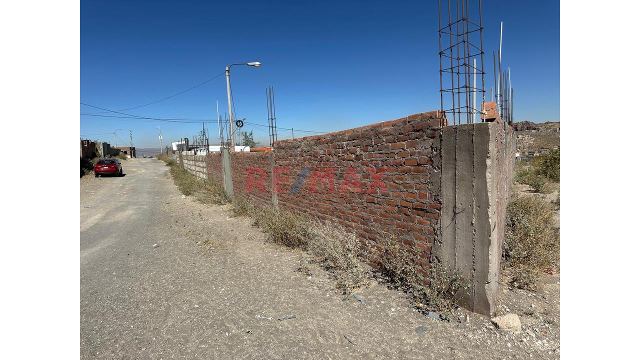 🏡 Terreno En Esquina De 300 M² En Villa Confraternidad – Alto Selva Alegre - 2
